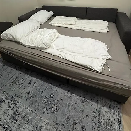 Lejlighed Newly Renovated 2-room Bergen